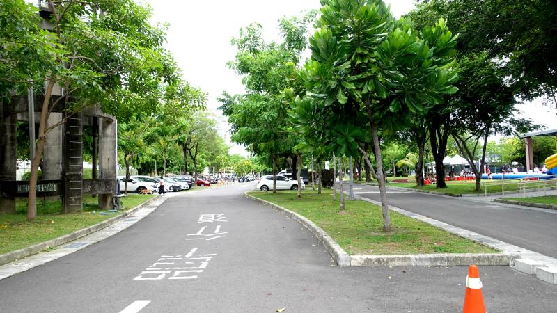 屏東 潮州 潮好玩幸福村 共融公園 超夯銅板價、免費ㄆ體驗寓