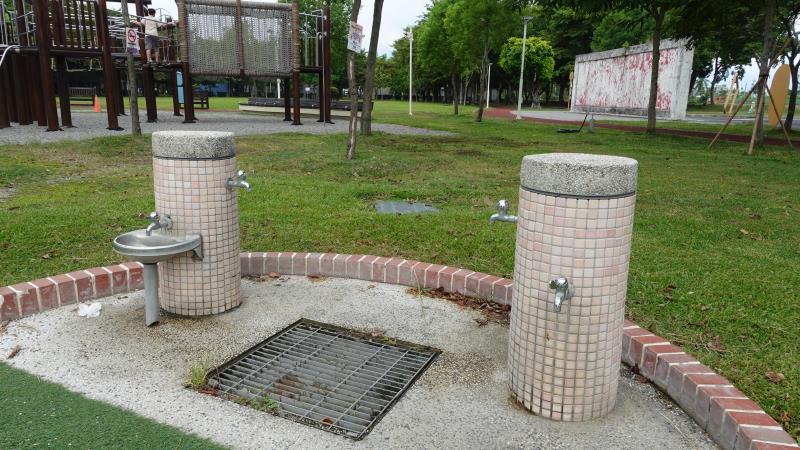 屏東 潮州 潮好玩幸福村 共融公園 超夯銅板價、免費ㄆ體驗寓